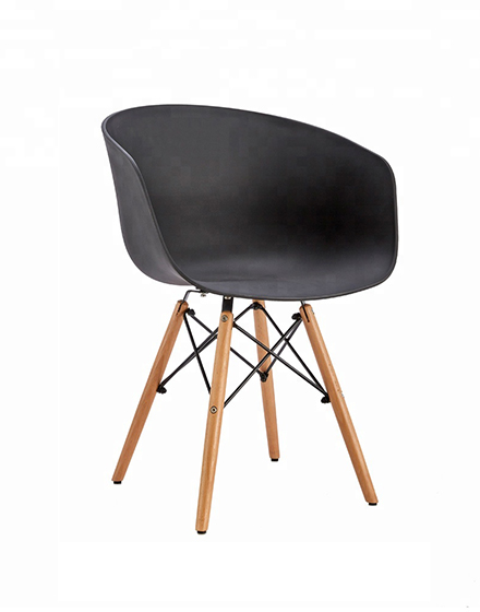 Dining chair with beech wood legs/PP-647