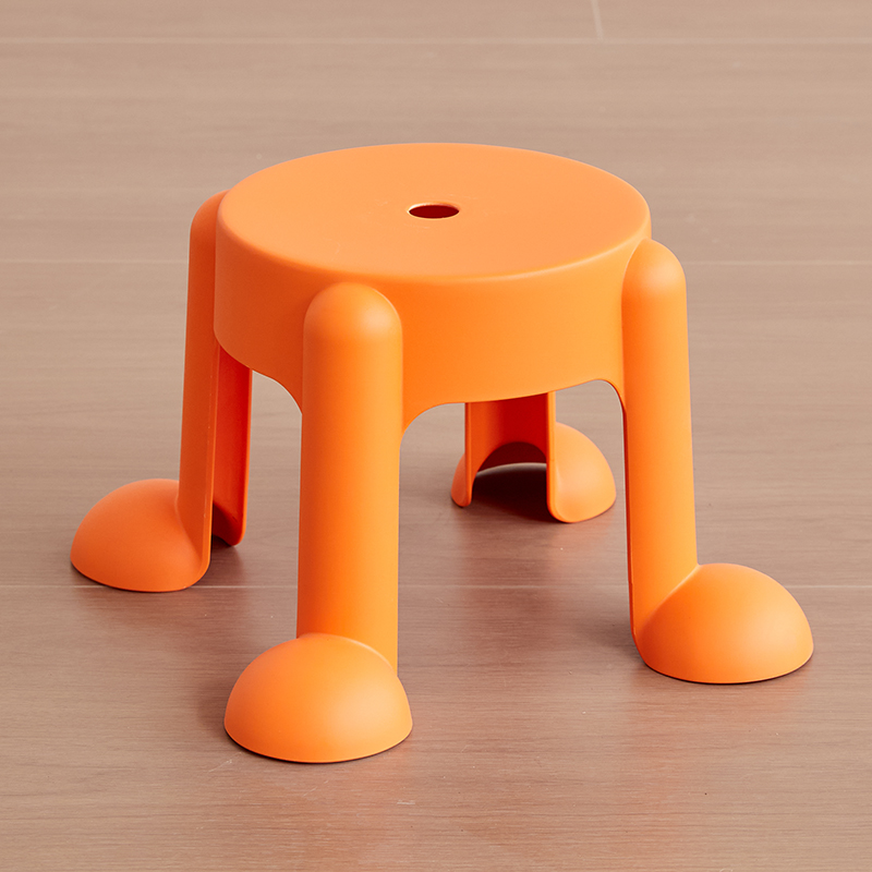 8215 Mickey stool