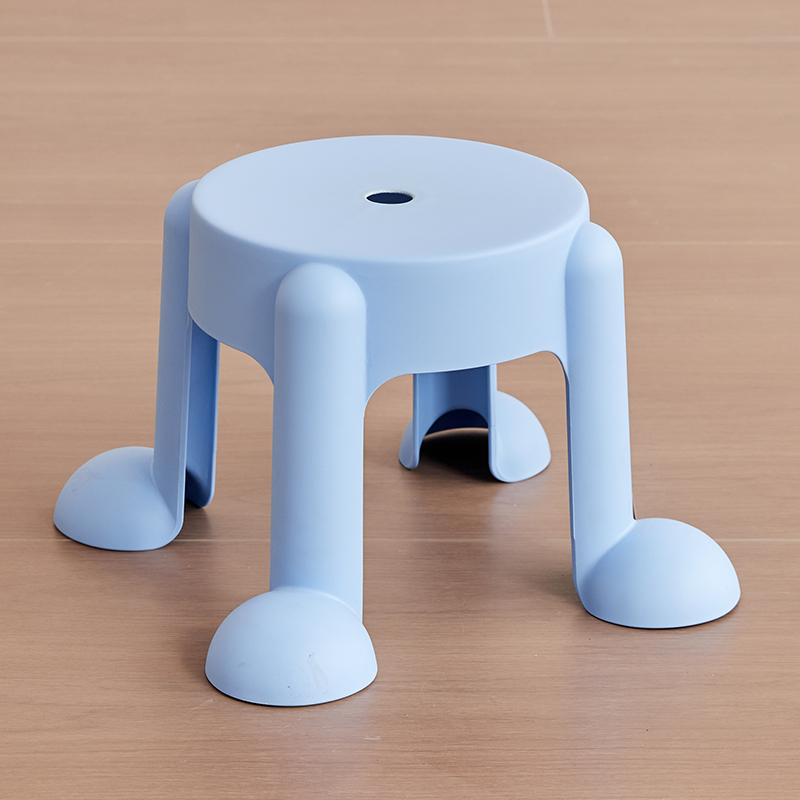 8215 Mickey stool